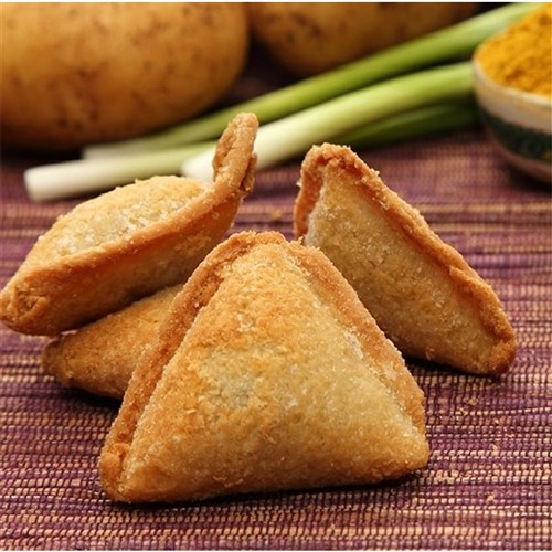 Malaysian Chicken Curry Samosa 1kg (34)